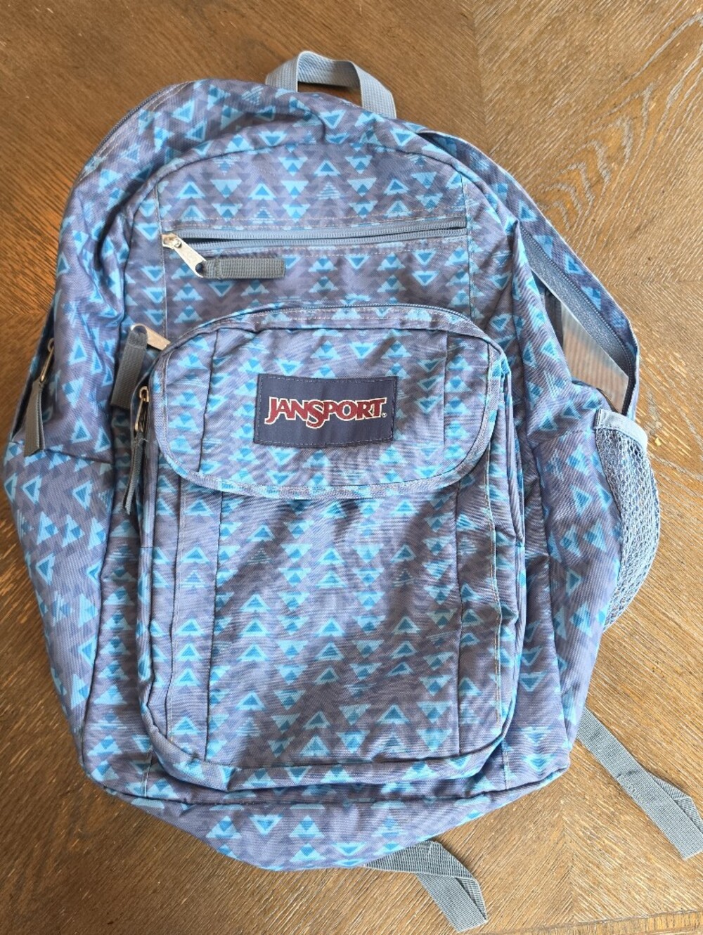 Jansport 6 pocket Blue & Teal Geometric Backpack w/Laptop cover